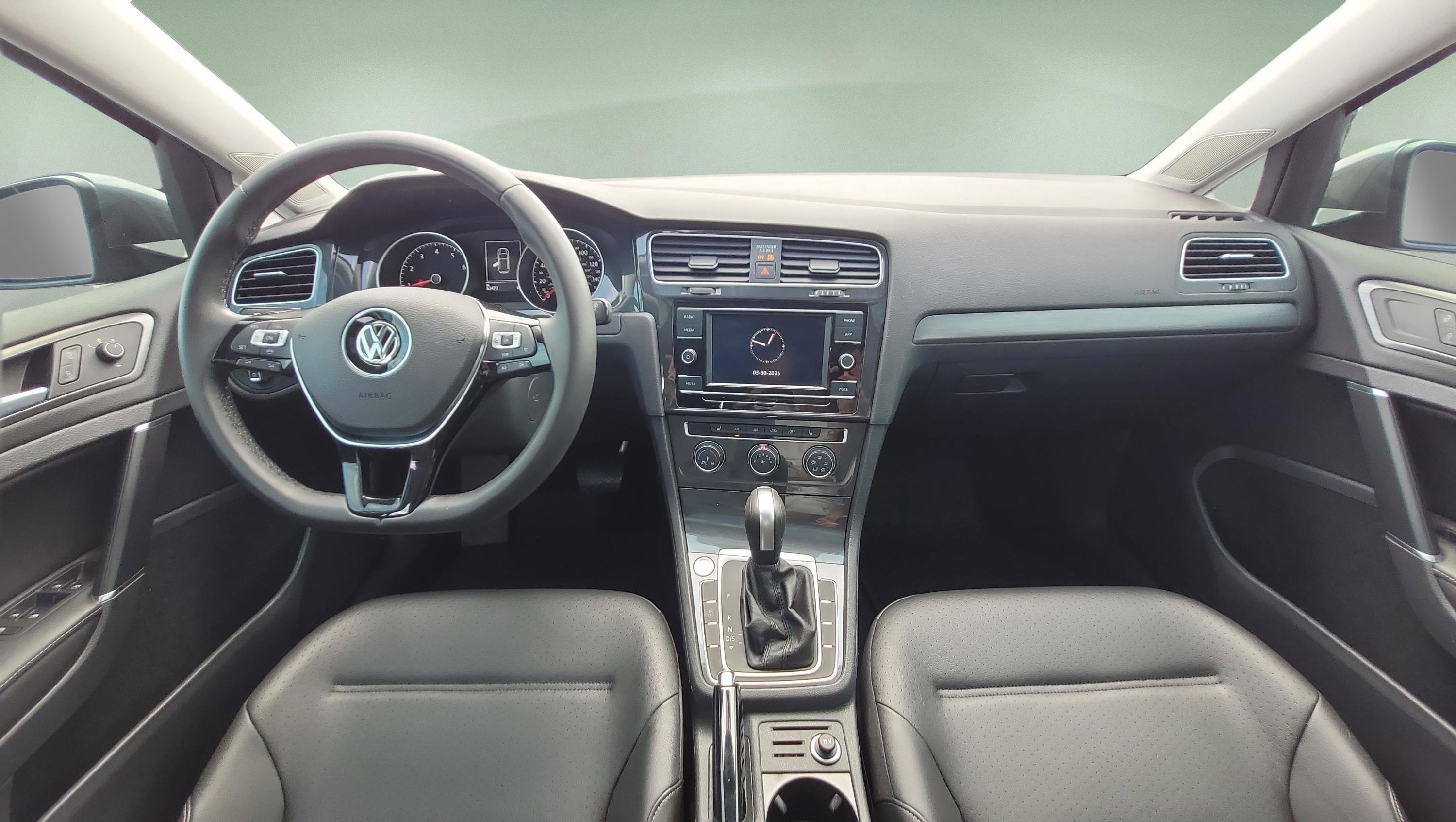 Used 2021 Volkswagen Golf 4-Door image 15