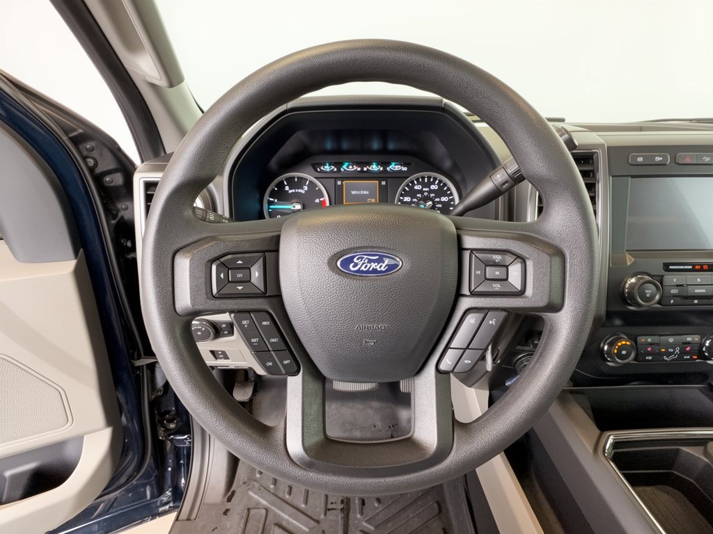 Certified 2022 Ford F250 XLT w/ XLT Premium Package AWD/4WD image 10
