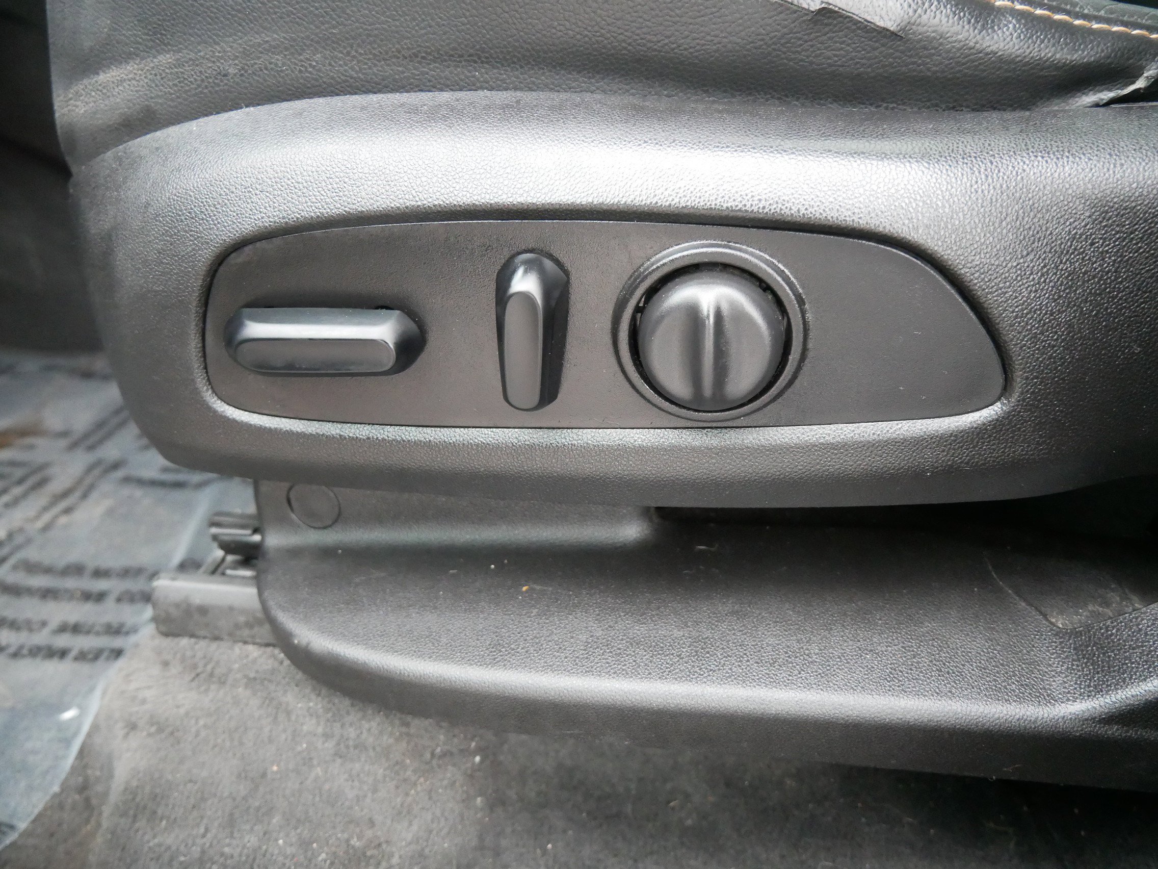 Used 2019 Chevrolet Traverse RS w/ LPO, Floor Liner Package image 19