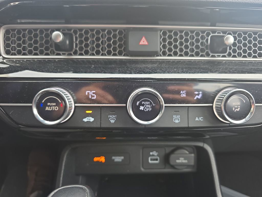 Used 2023 Honda Civic Sport image 28