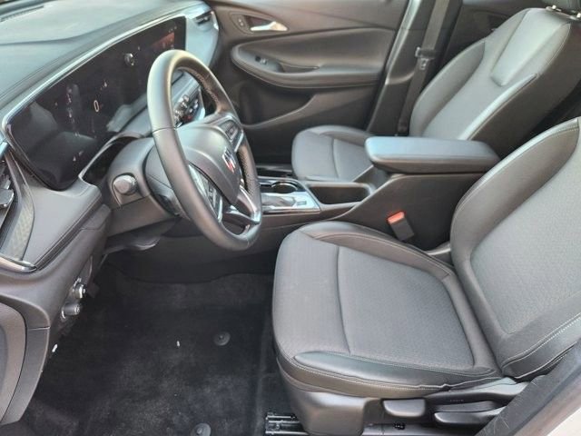 Used 2025 Buick Encore GX Preferred image 12