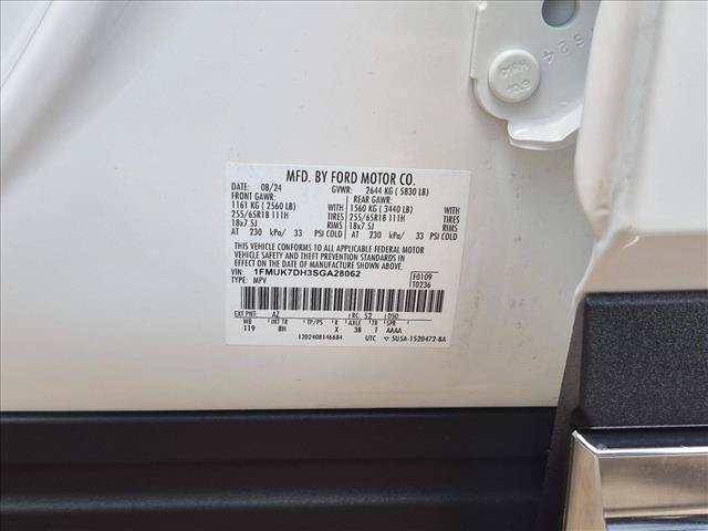 Certified 2025 Ford Explorer Active RWD image 26