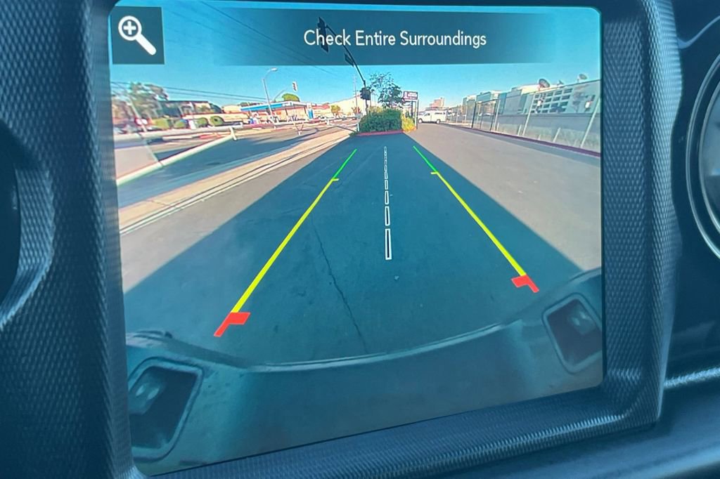 Used 2021 Jeep Gladiator Sport image 22