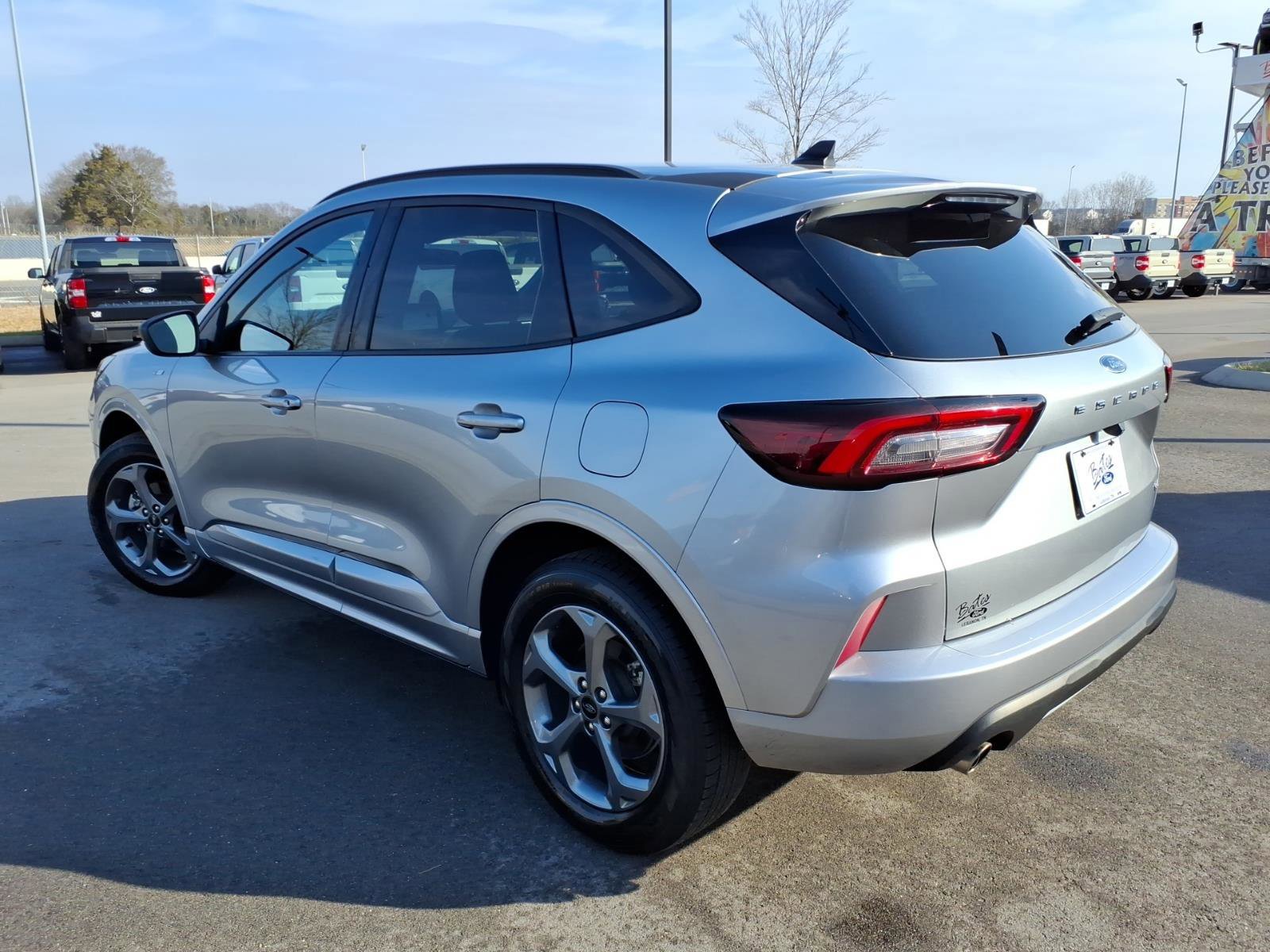 Certified 2024 Ford Escape ST-Line image 3