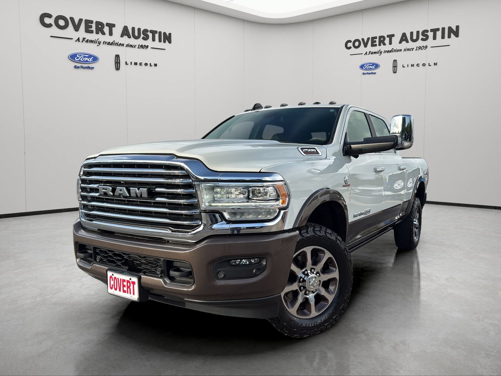 Used 2022 RAM 2500 Limited AWD/4WD image 2