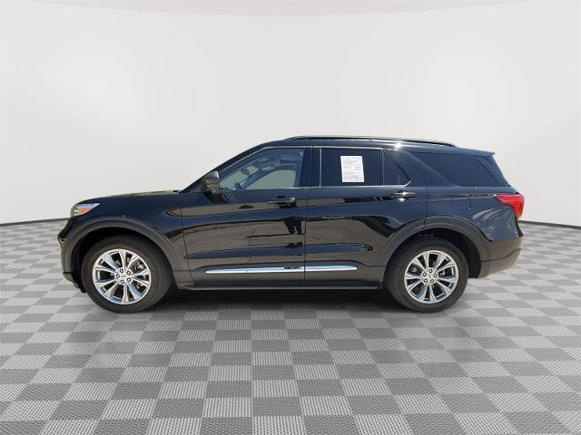 Certified 2023 Ford Explorer XLT w/ Equipment Group 202A AWD/4WD image 6