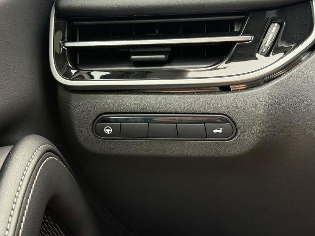 Used 2024 INFINITI QX60 Luxe AWD/4WD image 23