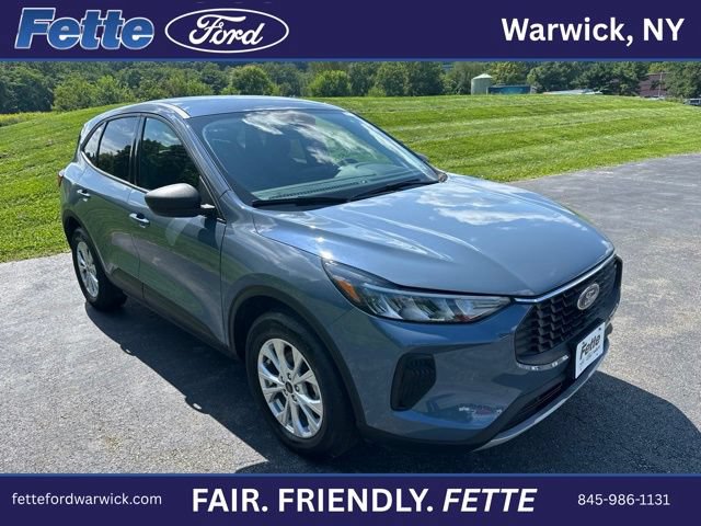 Certified 2025 Ford Escape Active AWD/4WD image 4