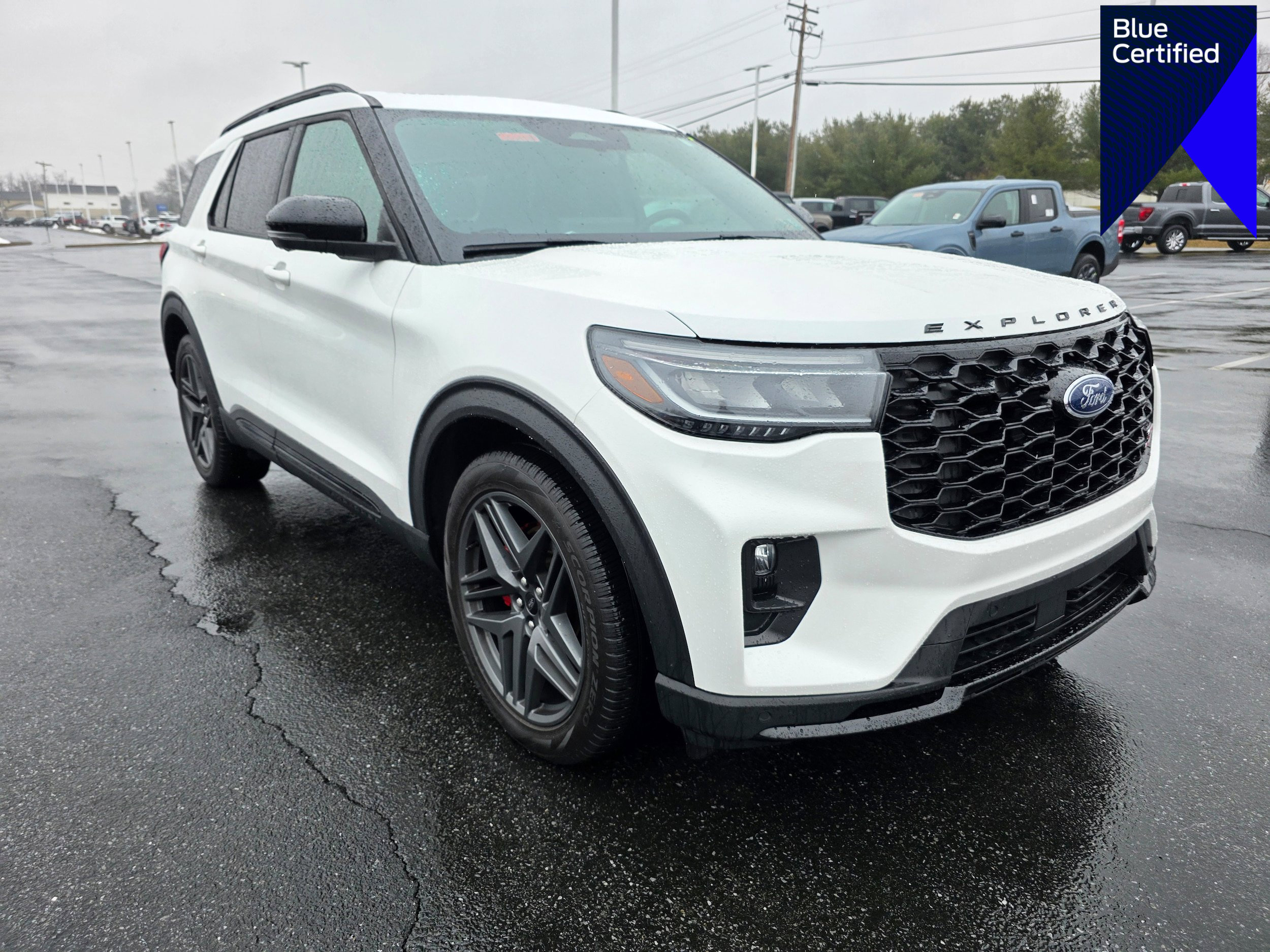 Certified 2025 Ford Explorer ST image 1