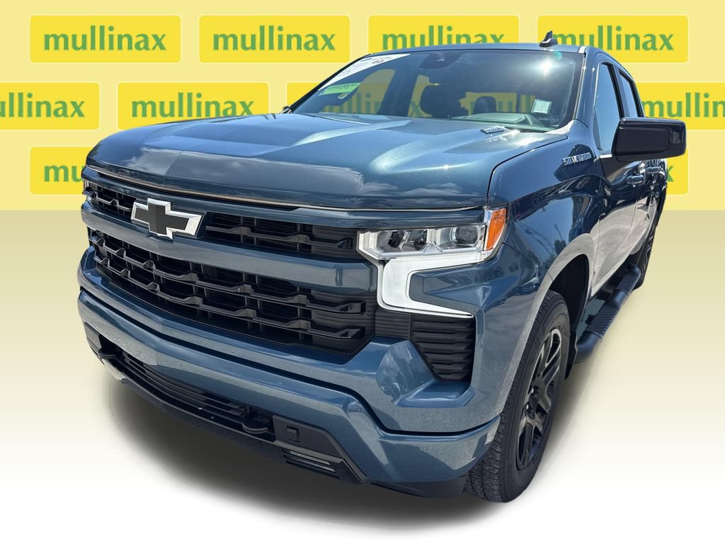 Used 2024 Chevrolet Silverado 1500 RST w/ Convenience Package II RWD image 11