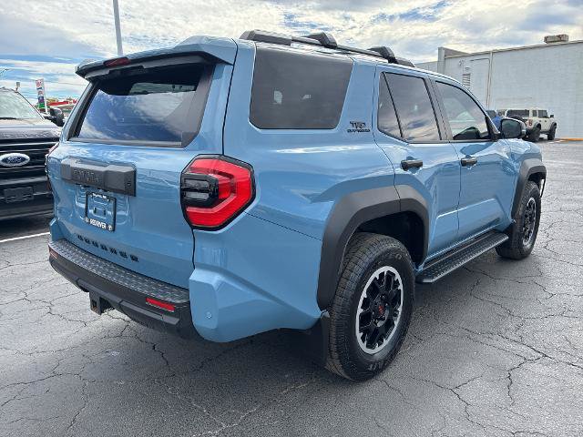 Used 2025 Toyota 4Runner TRD Off-Road Premium w/ Tow Technology Package AWD/4WD image 5