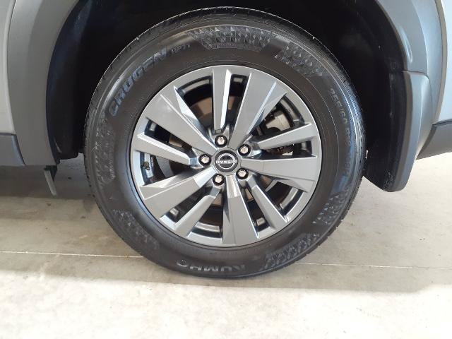 Used 2025 Nissan Pathfinder S AWD/4WD image 15