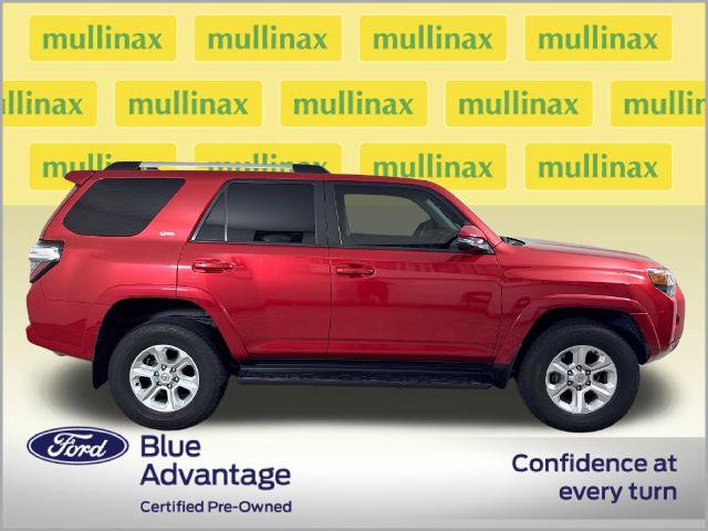 Used 2022 Toyota 4Runner SR5 Premium AWD/4WD image 2