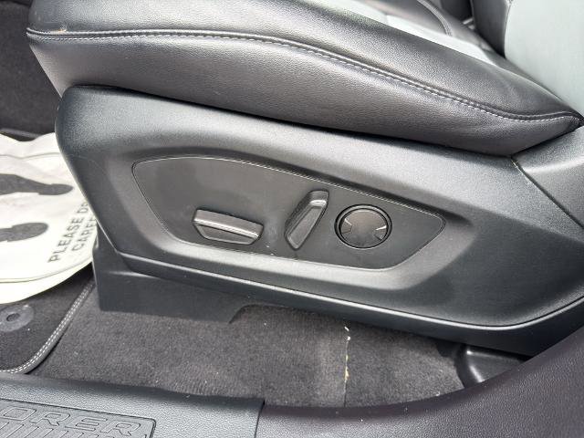 Certified 2022 Ford Explorer XLT w/ Equipment Group 202A image 28