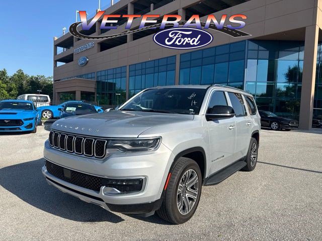 Used 2024 Jeep Wagoneer Series II w/ Flexible Seating Group RWD image 1