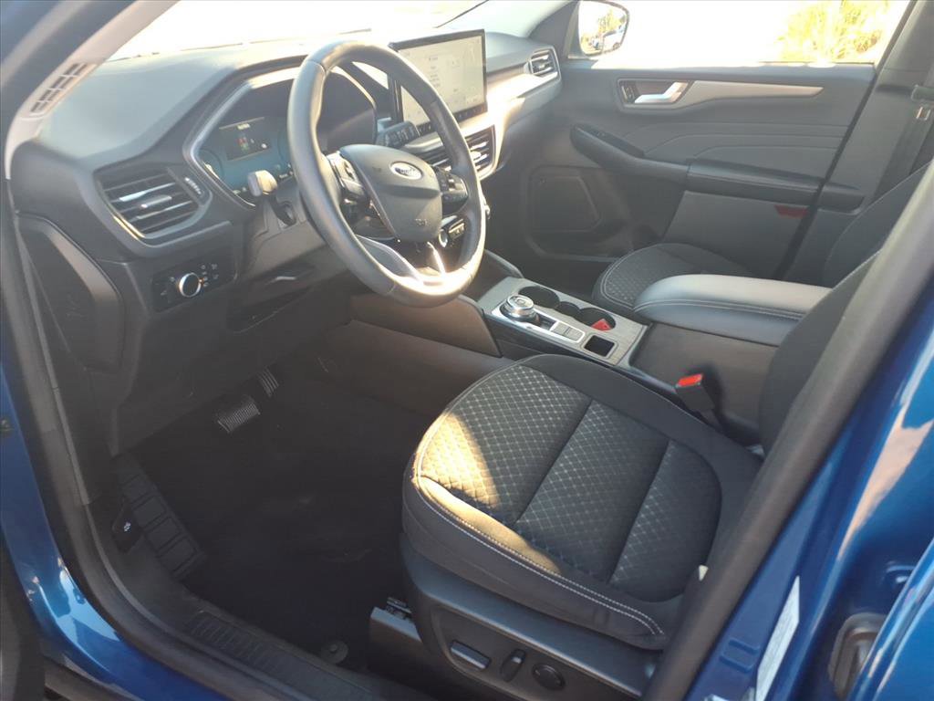 Certified 2023 Ford Escape Active w/ Tech Pack #2 image 12