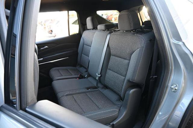 Used 2024 Chevrolet Traverse LS AWD/4WD image 27
