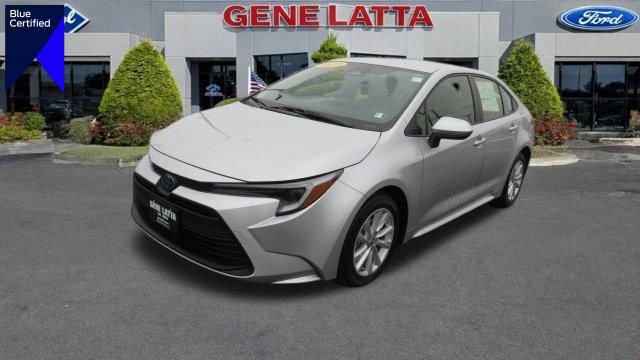 Used 2023 Toyota Corolla LE w/ LE Convenience Package