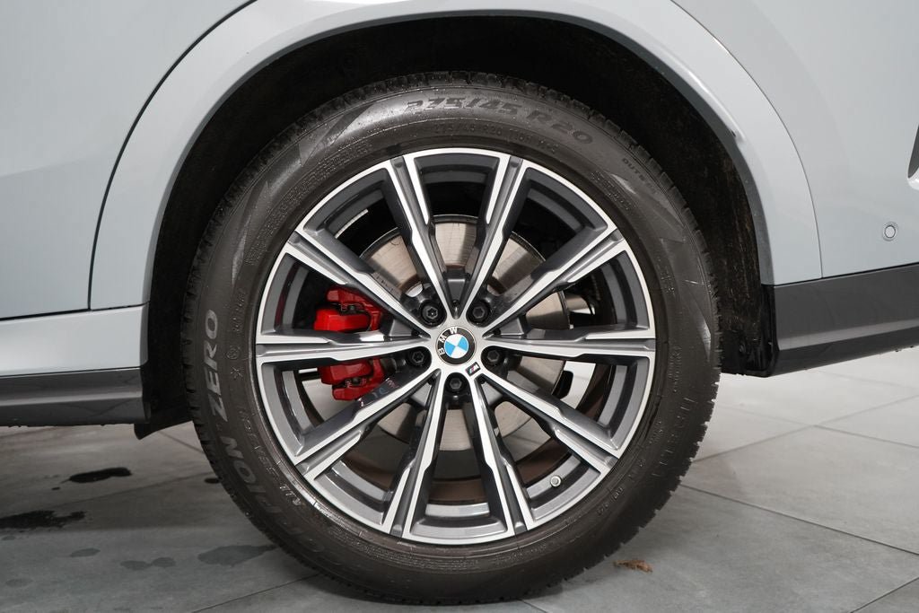 Used 2024 BMW X6 xDrive40i w/ Premium Package AWD/4WD image 35