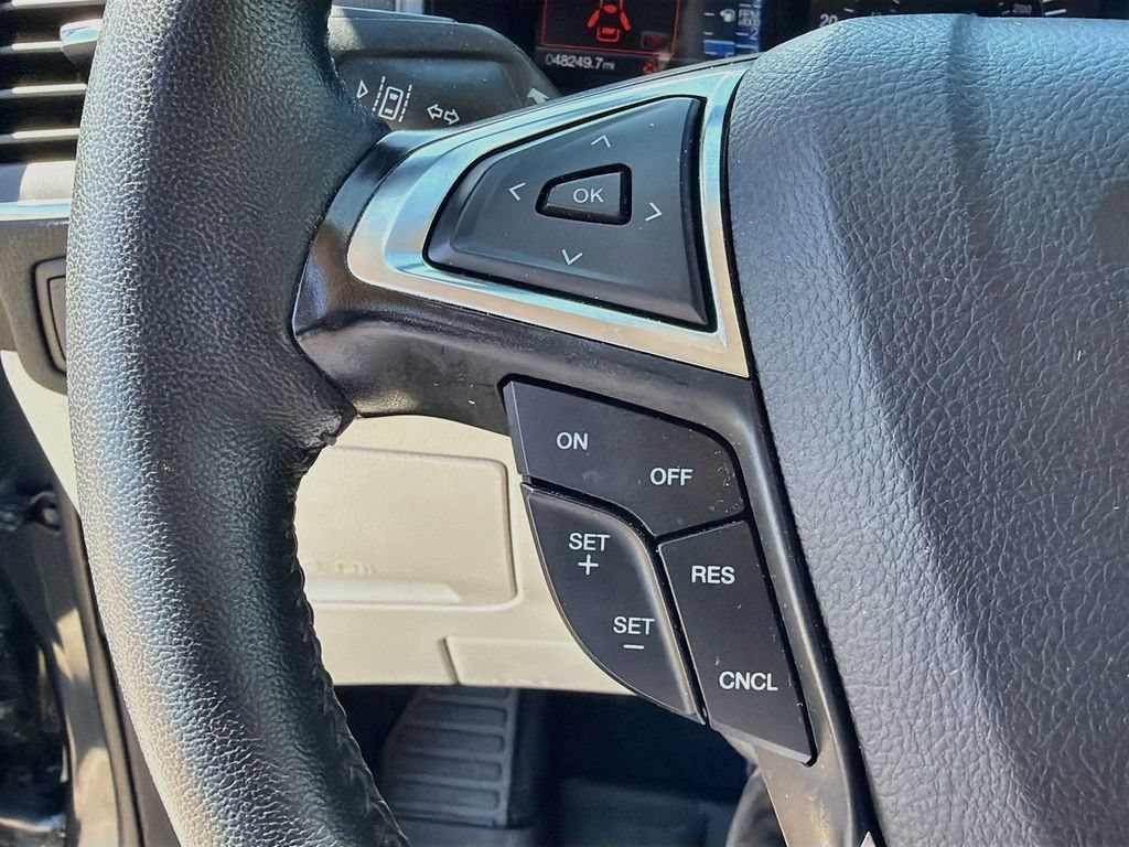 Certified 2024 Ford Edge Titanium AWD/4WD image 12