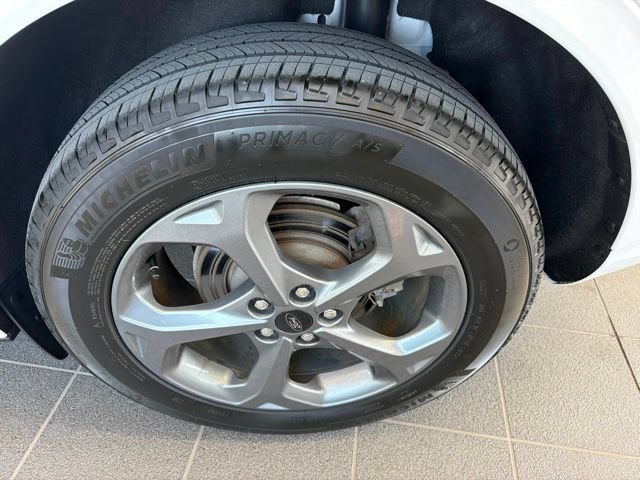 Certified 2023 Ford Escape ST-Line Select w/ Tech Pack #2 AWD/4WD image 6