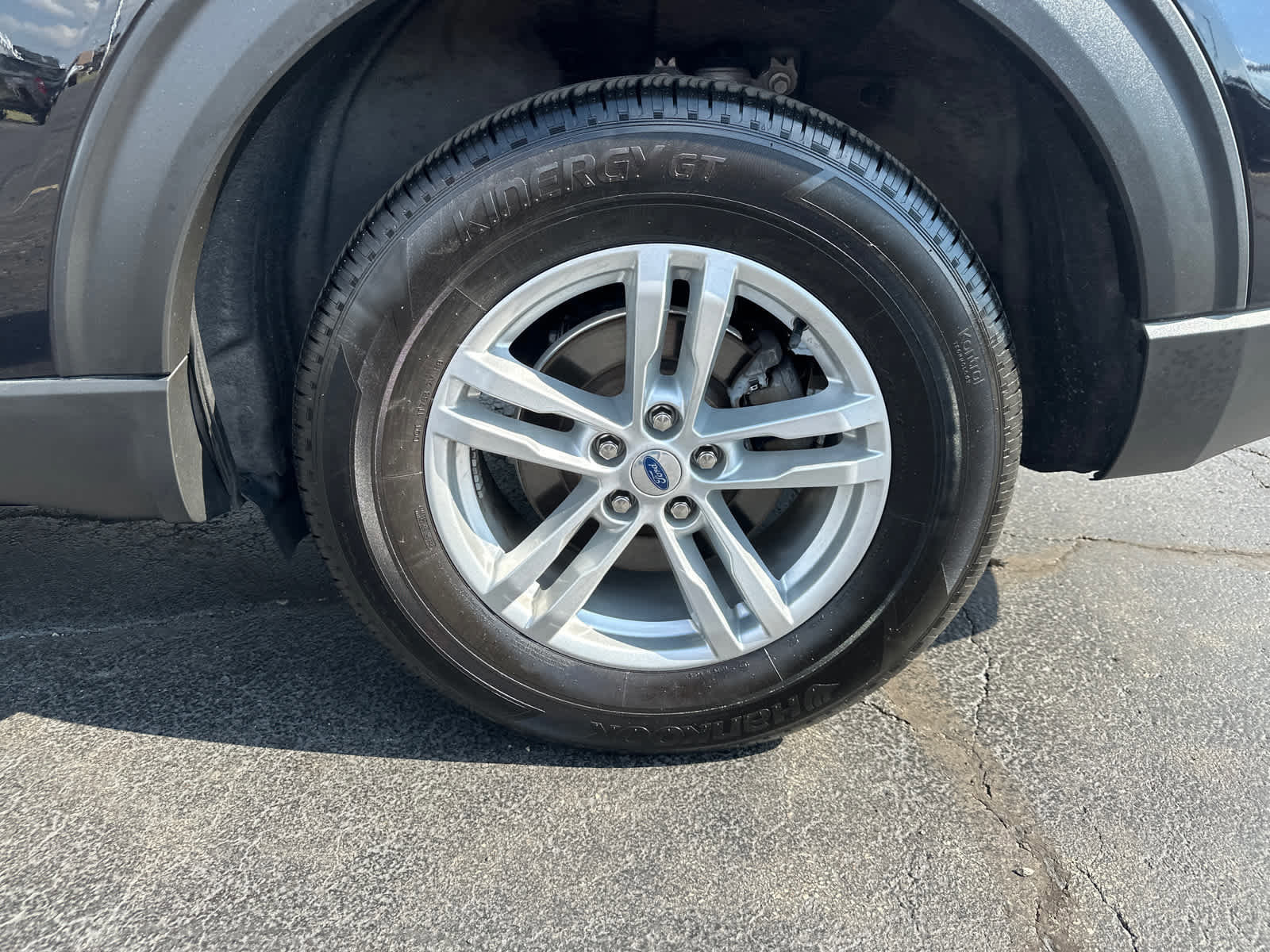 Certified 2022 Ford Explorer XLT w/ Equipment Group 202A image 14