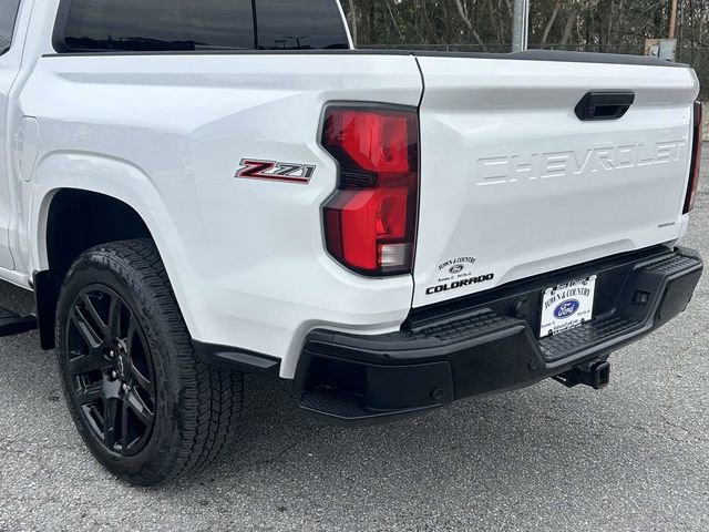 Used 2025 Chevrolet Colorado Z71 w/ Z71 Convenience Package 2 image 4