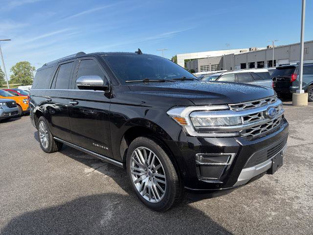 Certified 2024 Ford Expedition Max Platinum AWD/4WD image 3