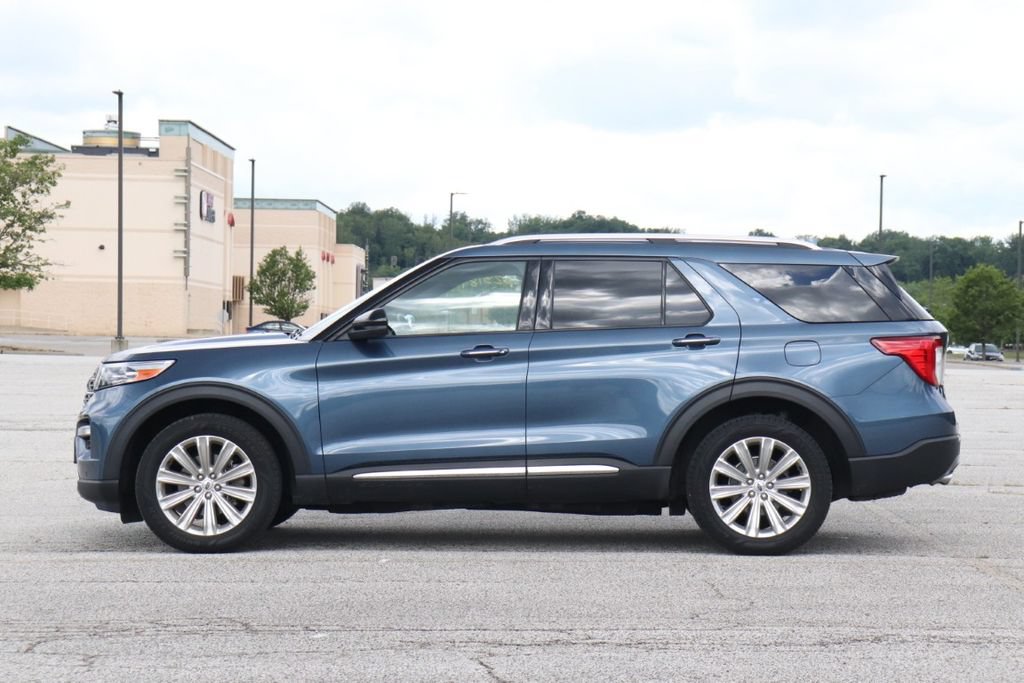 Certified 2020 Ford Explorer Limited AWD/4WD image 6