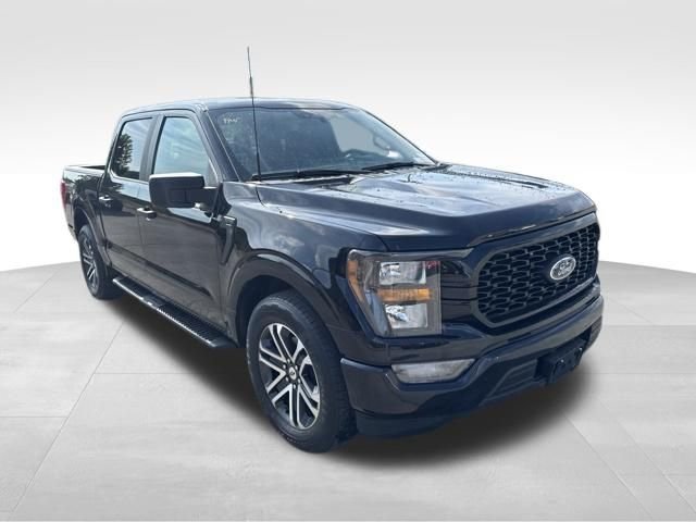Certified 2023 Ford F150 XL w/ STX Appearance Package RWD image 4