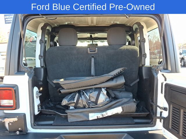 Used 2019 Jeep Wrangler Sport image 31