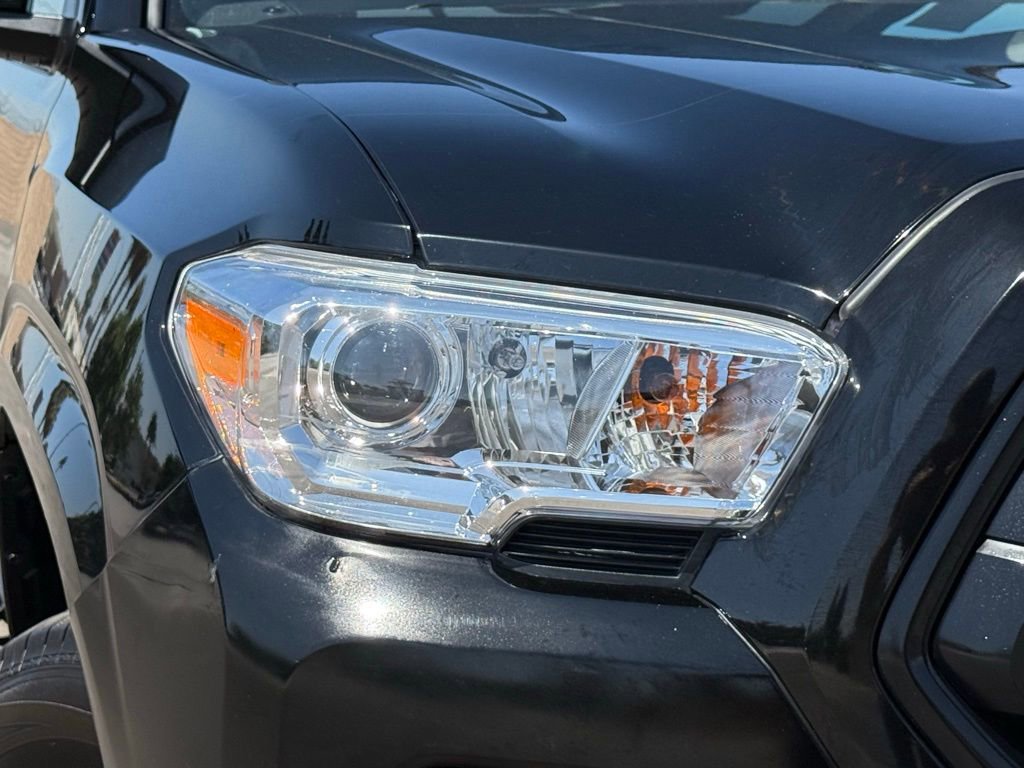Used 2023 Toyota Tacoma SR image 6