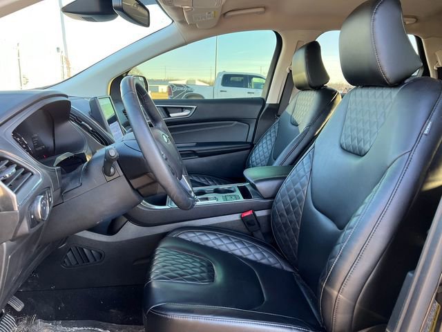 Certified 2024 Ford Edge Titanium image 5