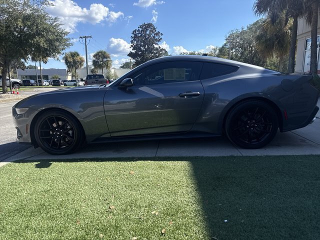 Certified 2025 Ford Mustang Premium RWD image 8
