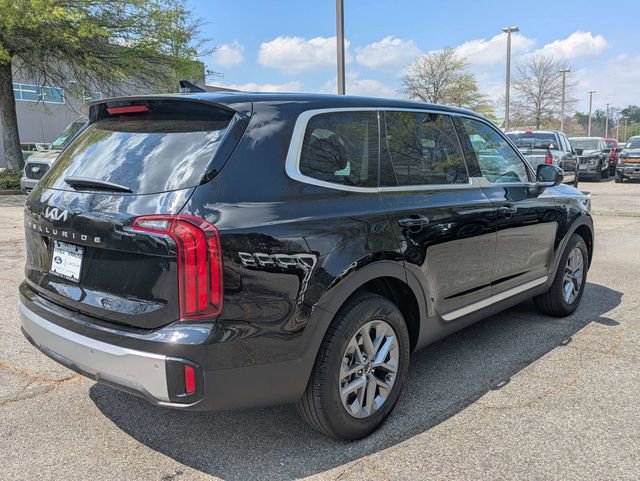 Used 2025 Kia Telluride LX image 5