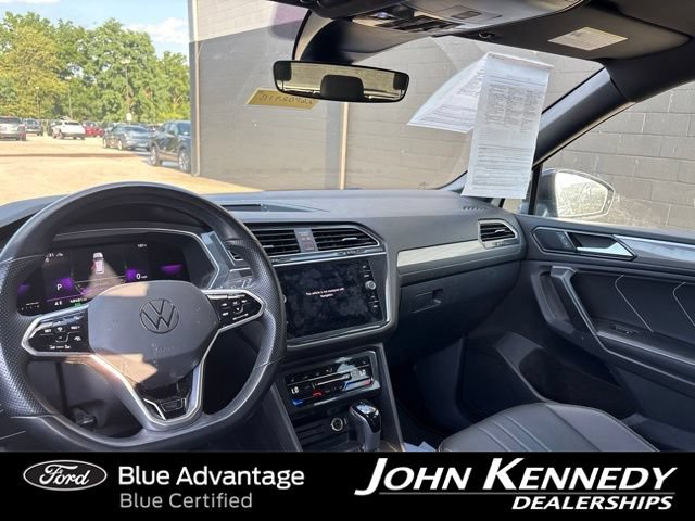 Used 2023 Volkswagen Tiguan SE R-Line AWD/4WD image 35