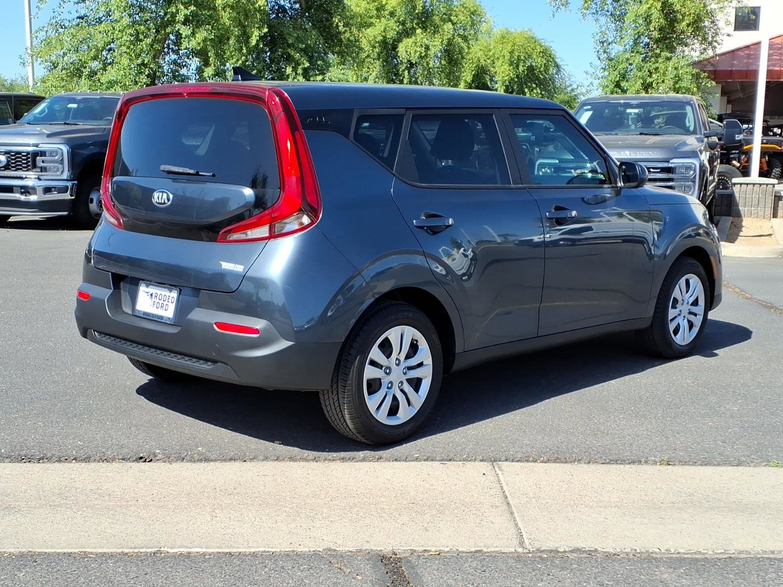 Used 2020 Kia Soul LX FWD image 6