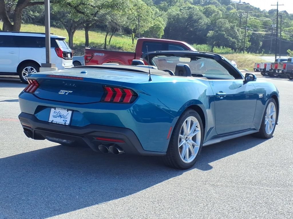 Certified 2026 Ford Mustang GT Premium RWD image 9