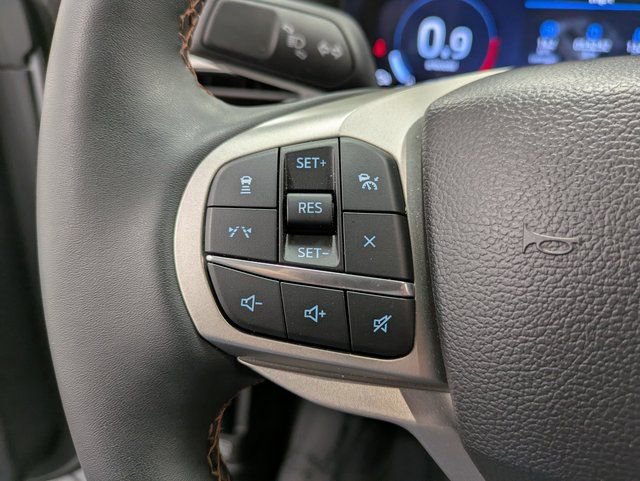 Certified 2025 Ford Explorer Active image 16