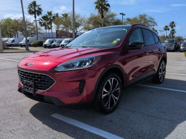 Certified 2022 Ford Escape SE w/ SE Sport Appearance Package image 8