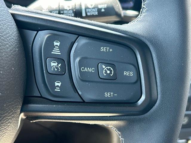 Used 2026 Jeep Wrangler Unlimited Rubicon AWD/4WD image 25