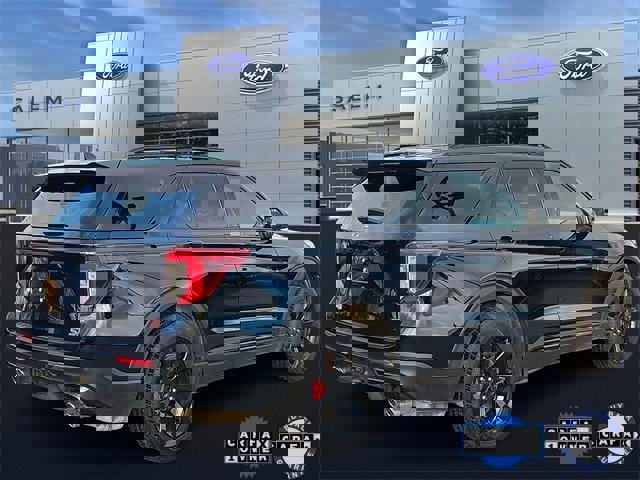 Certified 2022 Ford Explorer ST w/ Equipment Group 401A image 3
