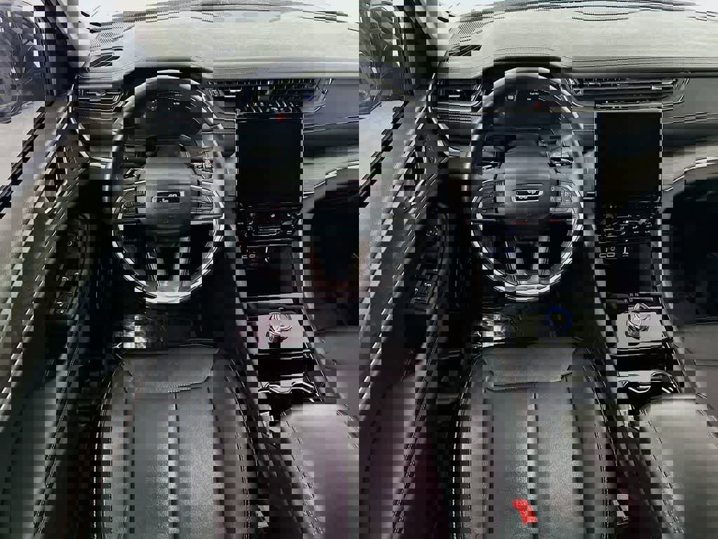 Used 2022 Jeep Grand Cherokee L Limited image 12