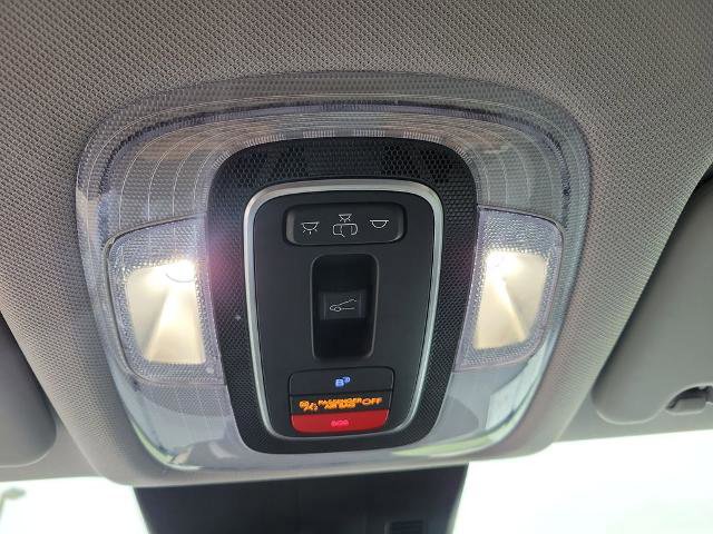 Used 2024 Hyundai Kona Limited image 32