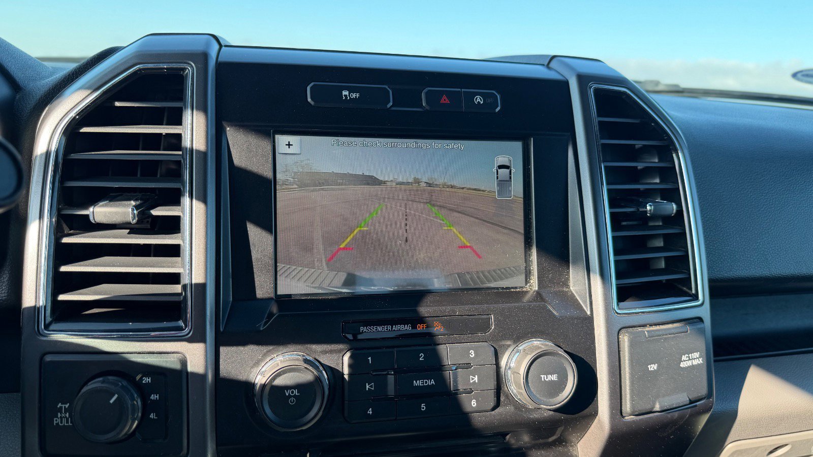 Certified 2017 Ford F150 XLT w/ Equipment Group 302A Luxury image 39