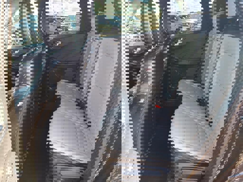 Certified 2023 Ford Escape Platinum w/ Class II Trailer Tow Package image 17