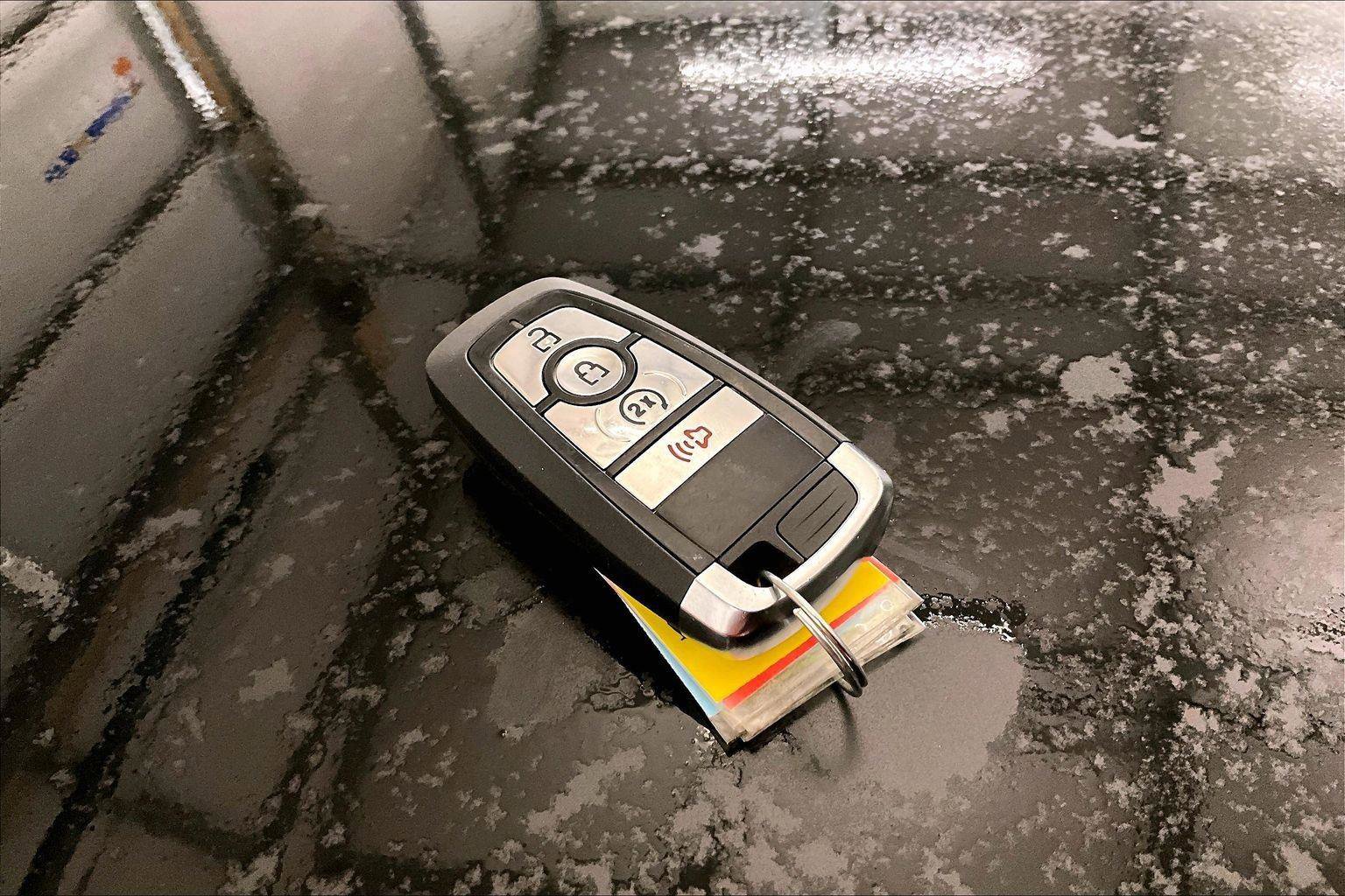 Certified 2024 Ford Bronco Wildtrak image 9