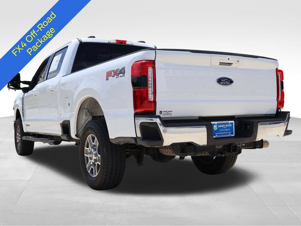 Certified 2024 Ford F250 Lariat w/ FX4 Off-Road Package AWD/4WD image 4