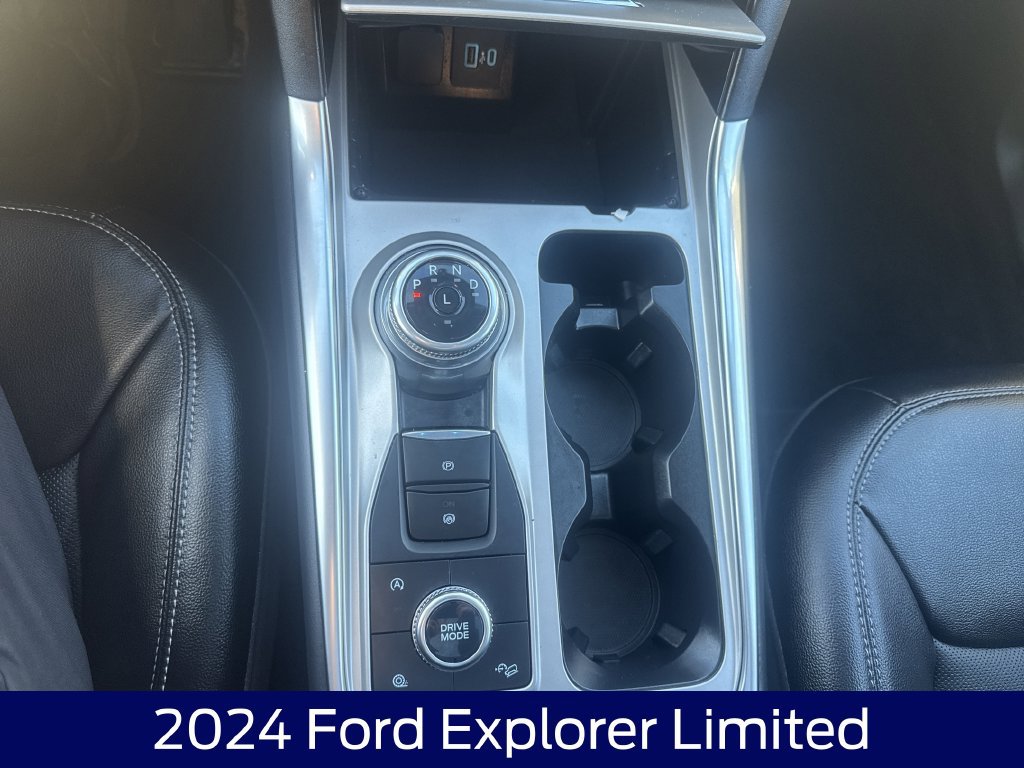 Certified 2024 Ford Explorer Limited w/ Limited Technology Package AWD/4WD image 22
