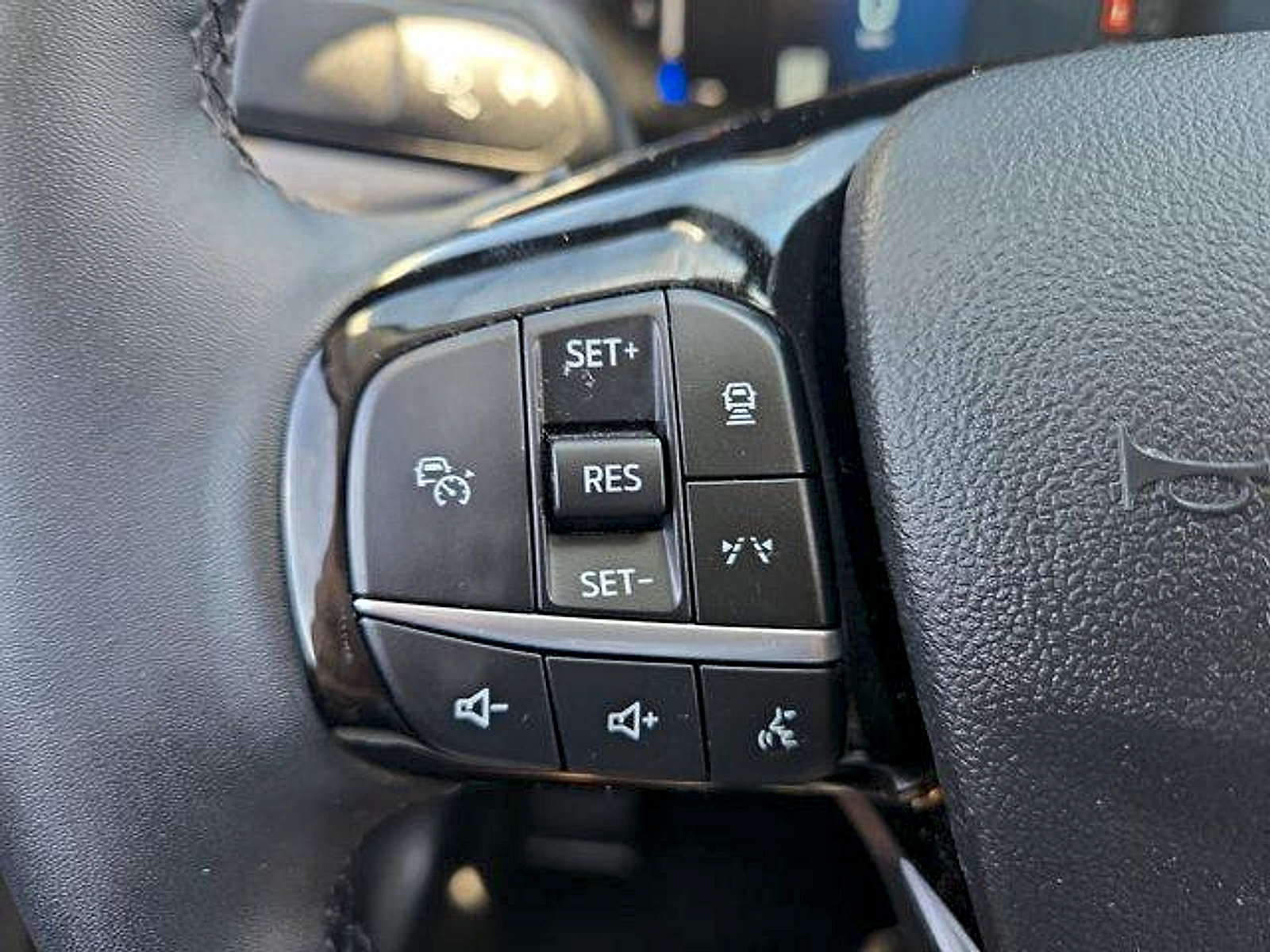 Certified 2024 Ford Escape Active w/ Tech Pack #1 AWD/4WD image 14
